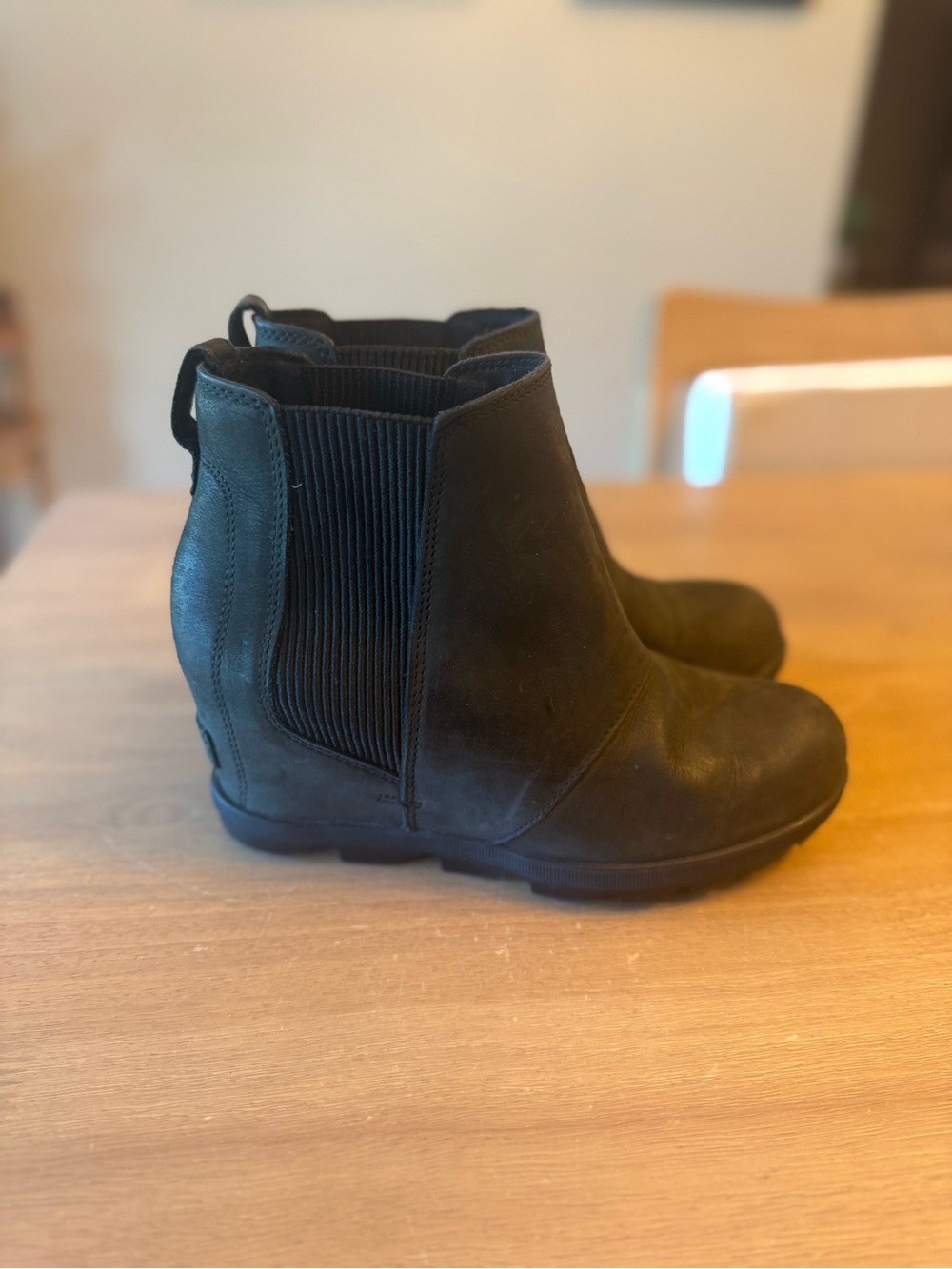 Sorel Joan of Arctic Wedge II Chelsea Boot Black Waterproof Women's size 8